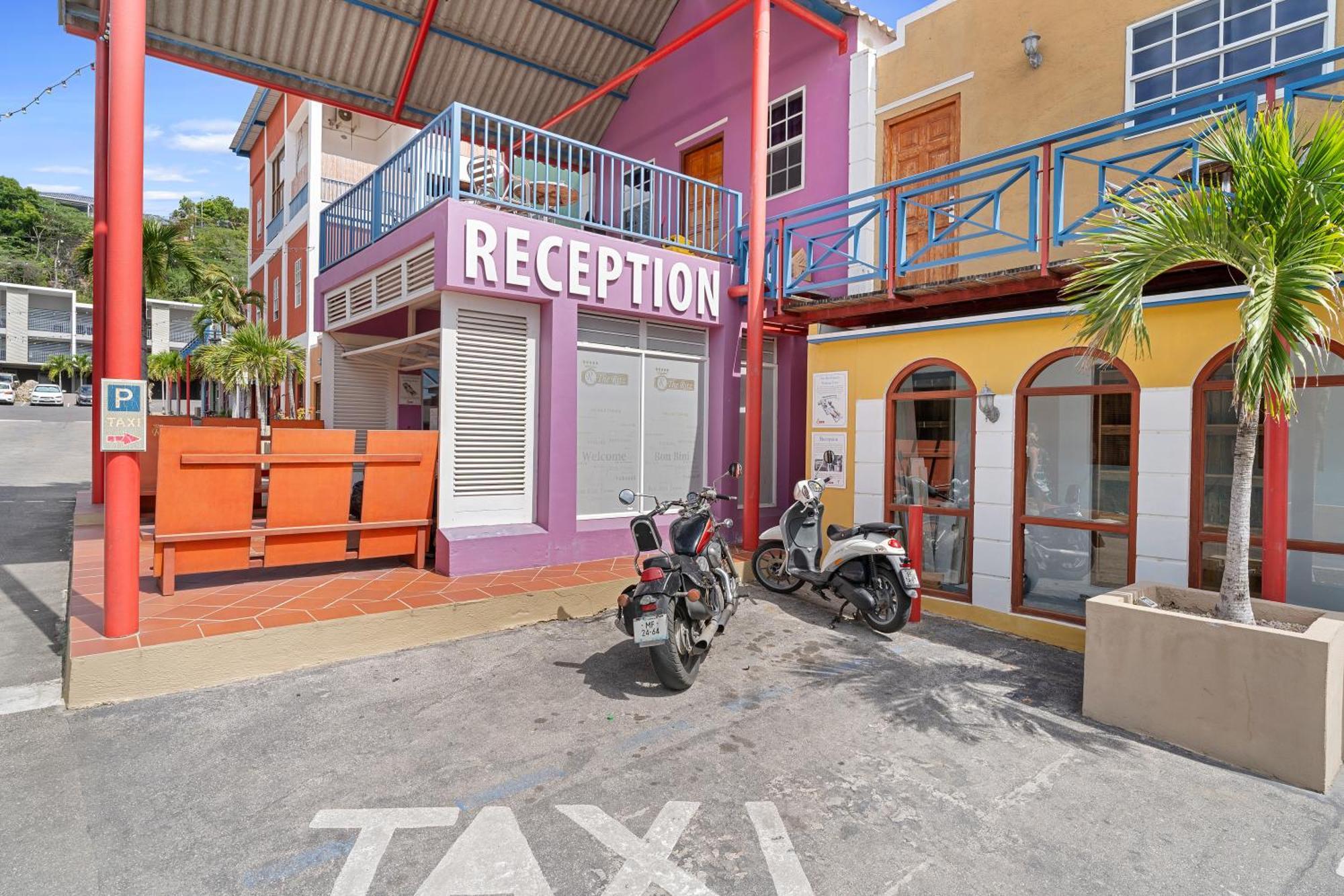 เดอะ ริตซ์ วิลเลจ Hotel วิลเลมสตัด ภายนอก รูปภาพ